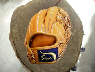 【中古品】久保田スラッガー オーダーグローブ 辻とじ 25MS サムホールド搭載 久保田スラッガーオーダー軟式内野手用KSN-24MS 辻とじ｜Yahoo
